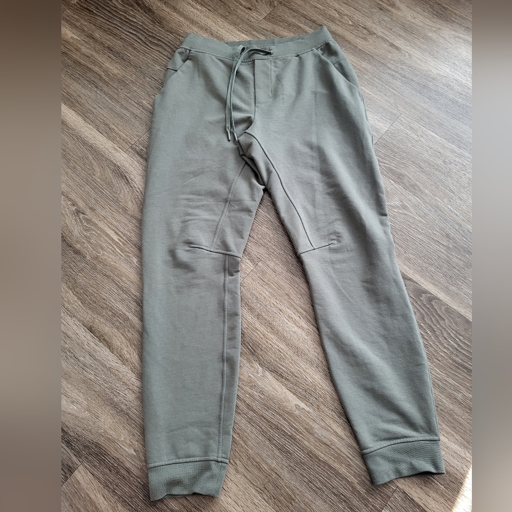 lululemon athletica Gray Sweatpants with Tapered Legs
